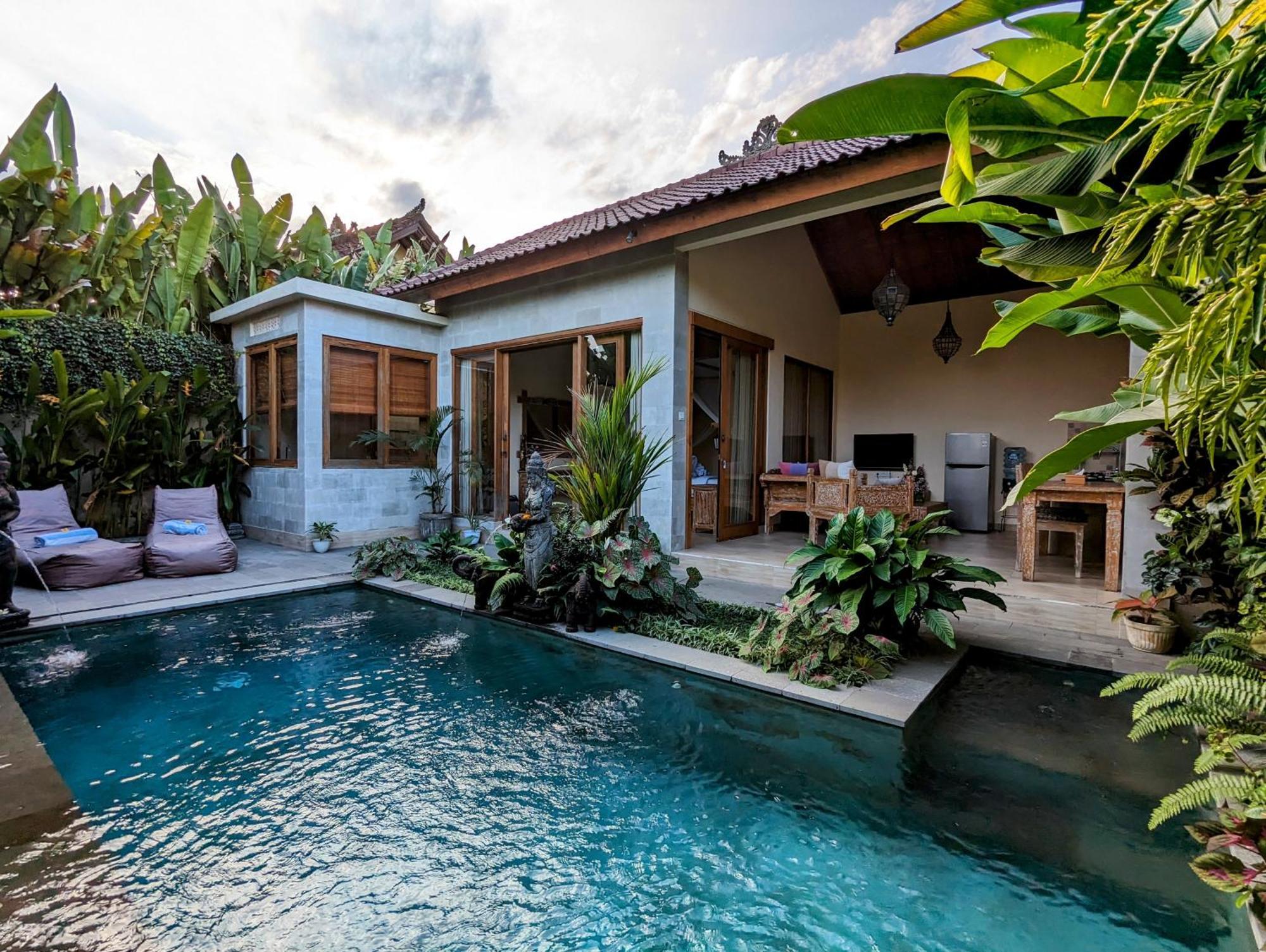 Villa Ulun Mertha - 1Br Private Villa Ubud Quarto foto